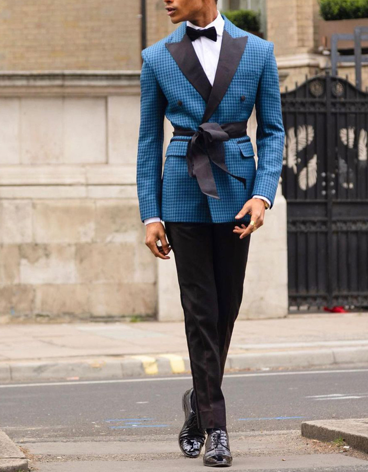 أزياء الرجال الدعاوى الشتاء حز - مراجعة Men'S Formal Wear In Winter وسعره
